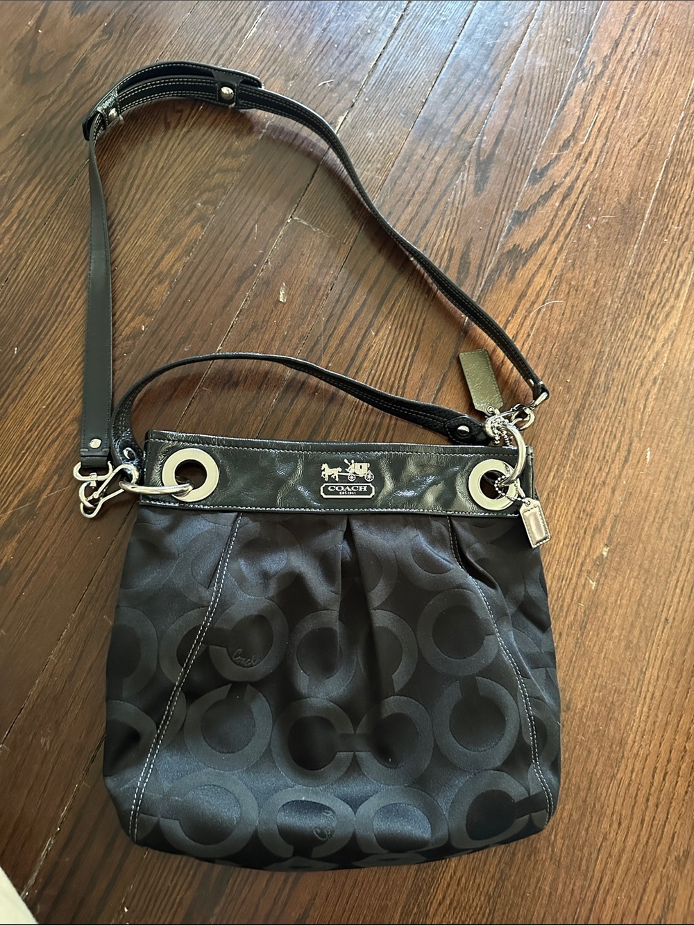 Coach Black Signature Circle Crossbody Bag Ashley